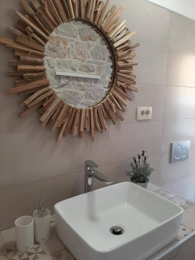 Apartment Lino - City Center Rovinj Extérieur photo
