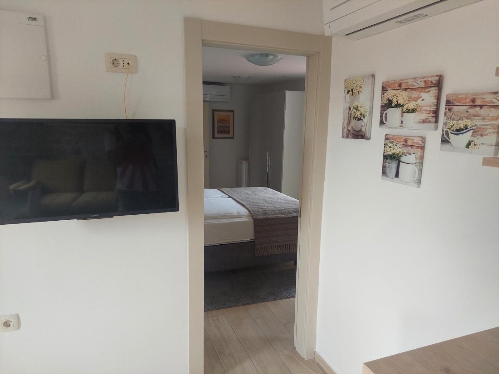 Apartment Lino - City Center Rovinj Extérieur photo